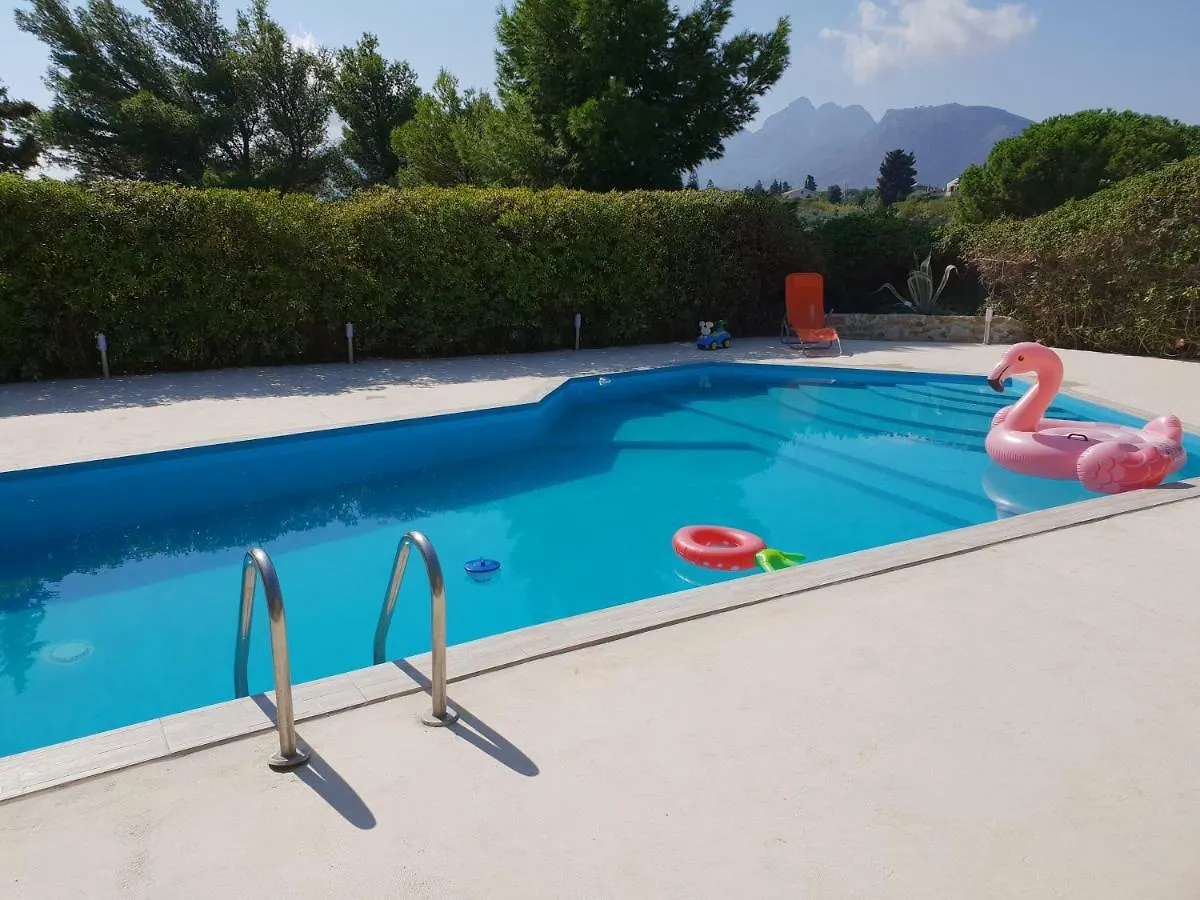 Nyaraló Villa Flore Casteldaccia Olaszország